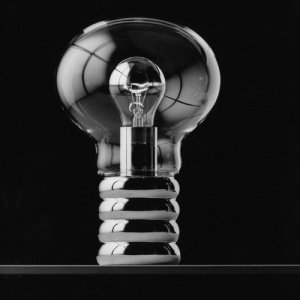 Ingo Maurer Tischleuchte BULB