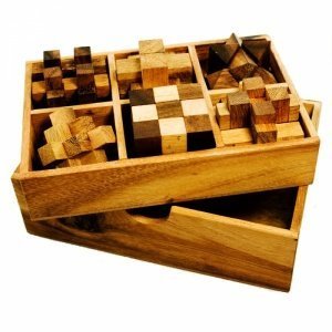 IQ MASTER - Games in Holzbox