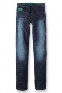 Jeans mit farbigen Umschlägen