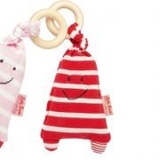 Käthe Kruse - Greifling mit Holzring rot