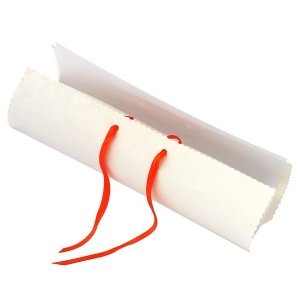 Kartonage Bonbon creme mit Blütenprägung