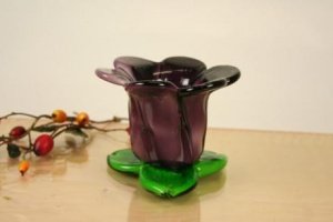 Kerzenhalter Blume lila 9cm