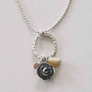 Kette -Rose- beige, Angels Welcome by Ka