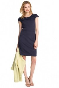 Kleid aus dichtem Jersey