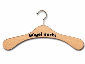 Kleiderbügel aus Holz - Bügel mich oder 