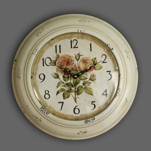 Küchentisch mit Ablagen von My Flair