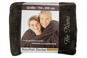 Kuscheldecke mit Namen / Wunschtext bestickt