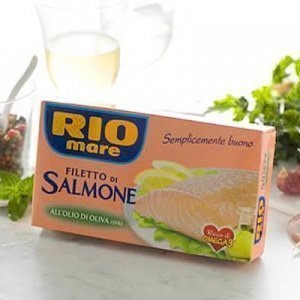 Lachsfilet in Olivenöl