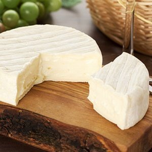 Langherino italienischer Weichkäse aus K