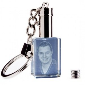 LED-Anhänger mit Innengravur