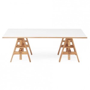 Leonardo Arbeitstisch