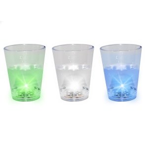Leuchtende Schnapsgläser