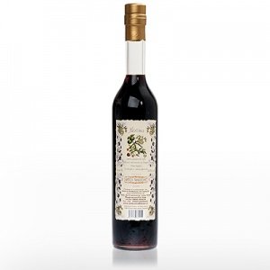 Likör aus Walnussschale Magenbitter