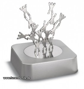 Magnetische Akrobaten für den Schreibtis