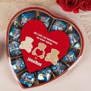 Milchpralinen in Herzdose mit Teddys und