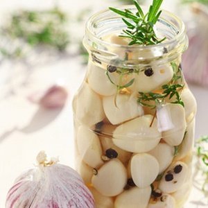 Montanini Knoblauch Spicchi di Aglio in 