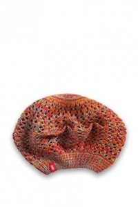 Mütze aus Häkelstrick