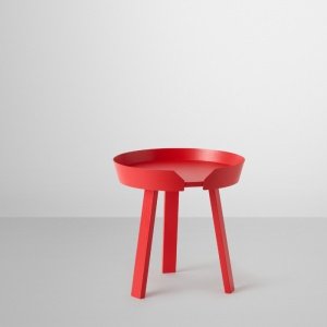 Muuto Around Beistelltisch Rot klein
