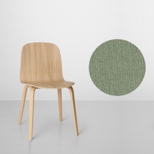 Muuto Visu Stuhl mit Holzgestell Eiche/F