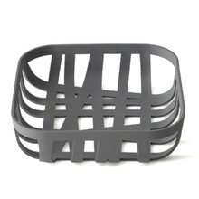 Muuto Wicker Brotkorb - dunkelgrau
