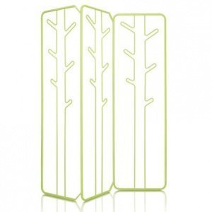 nan10 Raumteiler und Garderobe