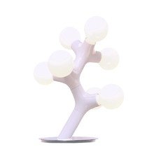 Next Home Next - DNA Tischleuchte, weiß