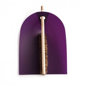 Normann Copenhagen DUSTPAN AND BROOM Keh