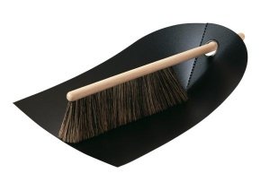 Normann Copenhagen DUSTPAN AND BROOM Keh