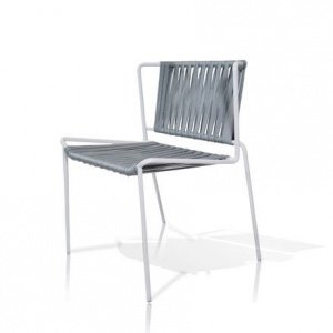 Outline Gartenstuhl handgeflochten