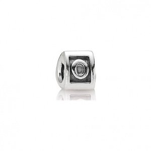 PANDORA Element Buchstabe O 790323O