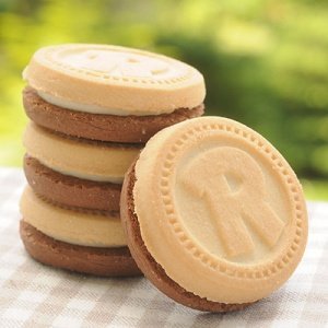 Pavesi Kekse Ringo alla vaniglia mit Van