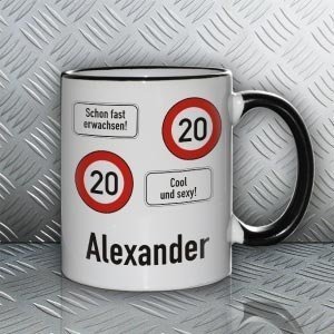 Persönliche Tasse mit Verkehrsschildern 