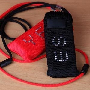 Personalisierte Handy-Tasche mit Swarovs