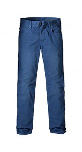 Pigment gefärbte Jeans