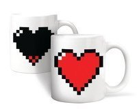 Pixelherz-Becher