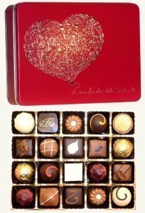 Präsentdose mit Trüffeln und Pralinen, 2