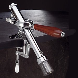 Professioneller Tisch-Entkorker verchrom