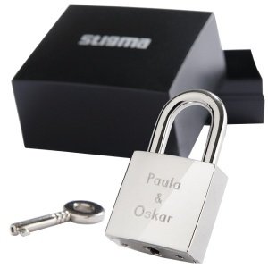 Retro-Liebesschloss mit Diamantgravur