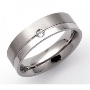 Ring Zirkonia mit Gravur 9113
