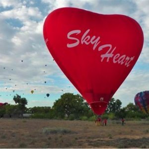 Romantische Ballonfahrt "Sky Heart" für 