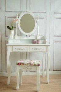 Romantischer Landhaus Schminktisch