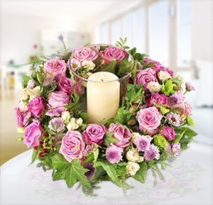 Rosa Blütenkranz inkl. Windlicht
