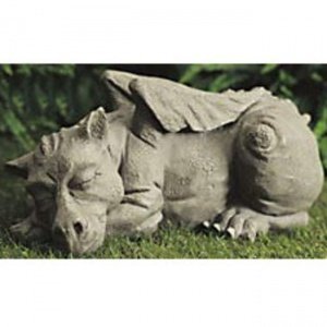 Schlafender Drache Snoozy (Abb. 2)