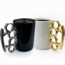 Schlagring-Tasse