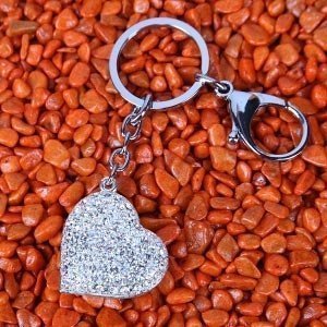 Schlüsselanhänger aus Metall -Herz-