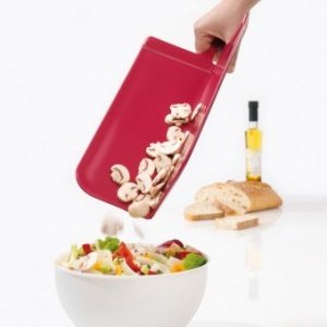 Schneidebrett Flipp solid himbeer