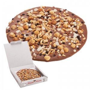 Schoko-Pizza mit Nüssen