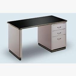 Schreibtisch Classic Line TB224-1 von Mü