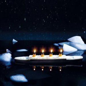 Schwimmkerze Titanic