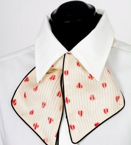 SEIDENTUCH MIT SPIELKARTENMUSTER